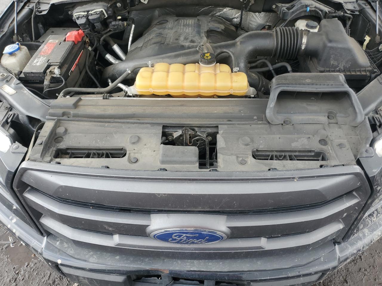 FORD F-150 SUPERCREW