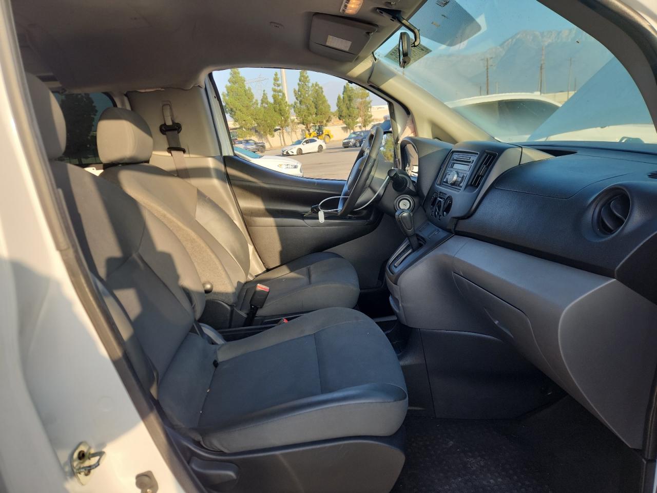 CHEVROLET EXPRESS LT