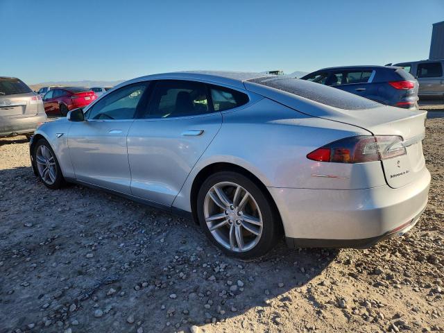2013 TESLA MODEL S - 5YJSA1AG2DFP09401