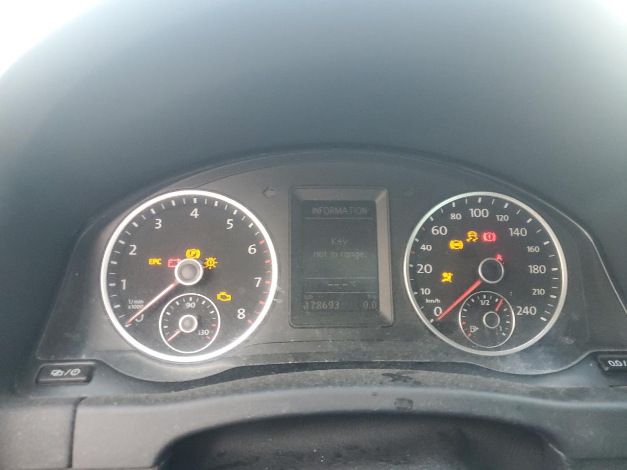 VOLKSWAGEN TIGUAN COMFORTLINE