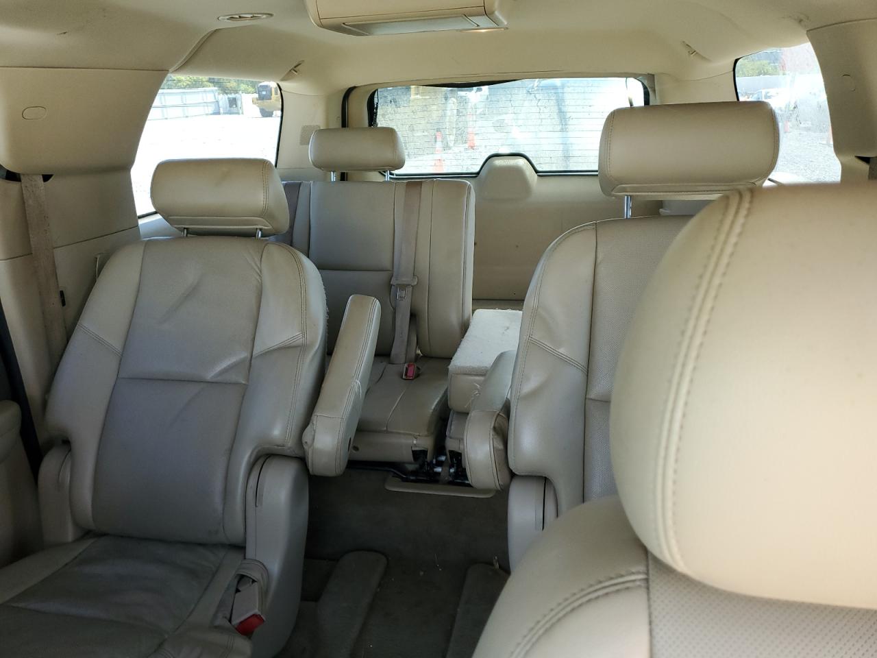 CHEVROLET SUBURBAN K1500 LTZ