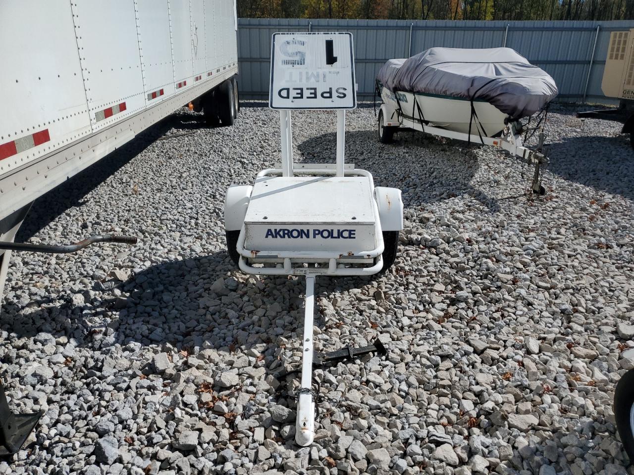 Lot #3266818941 2014 TRA UNKNOWN