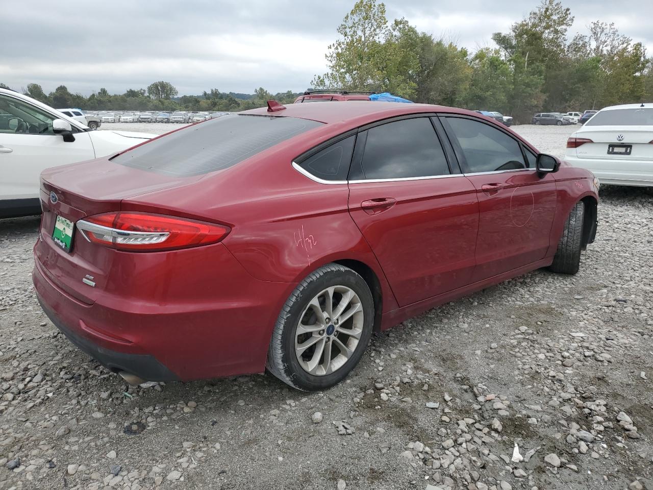 FORD FUSION SE