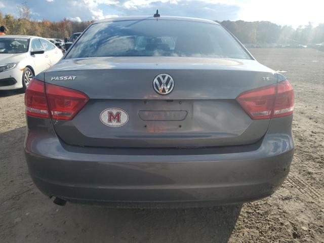 2015 VOLKSWAGEN PASSAT S - 1VWAT7A35FC111659