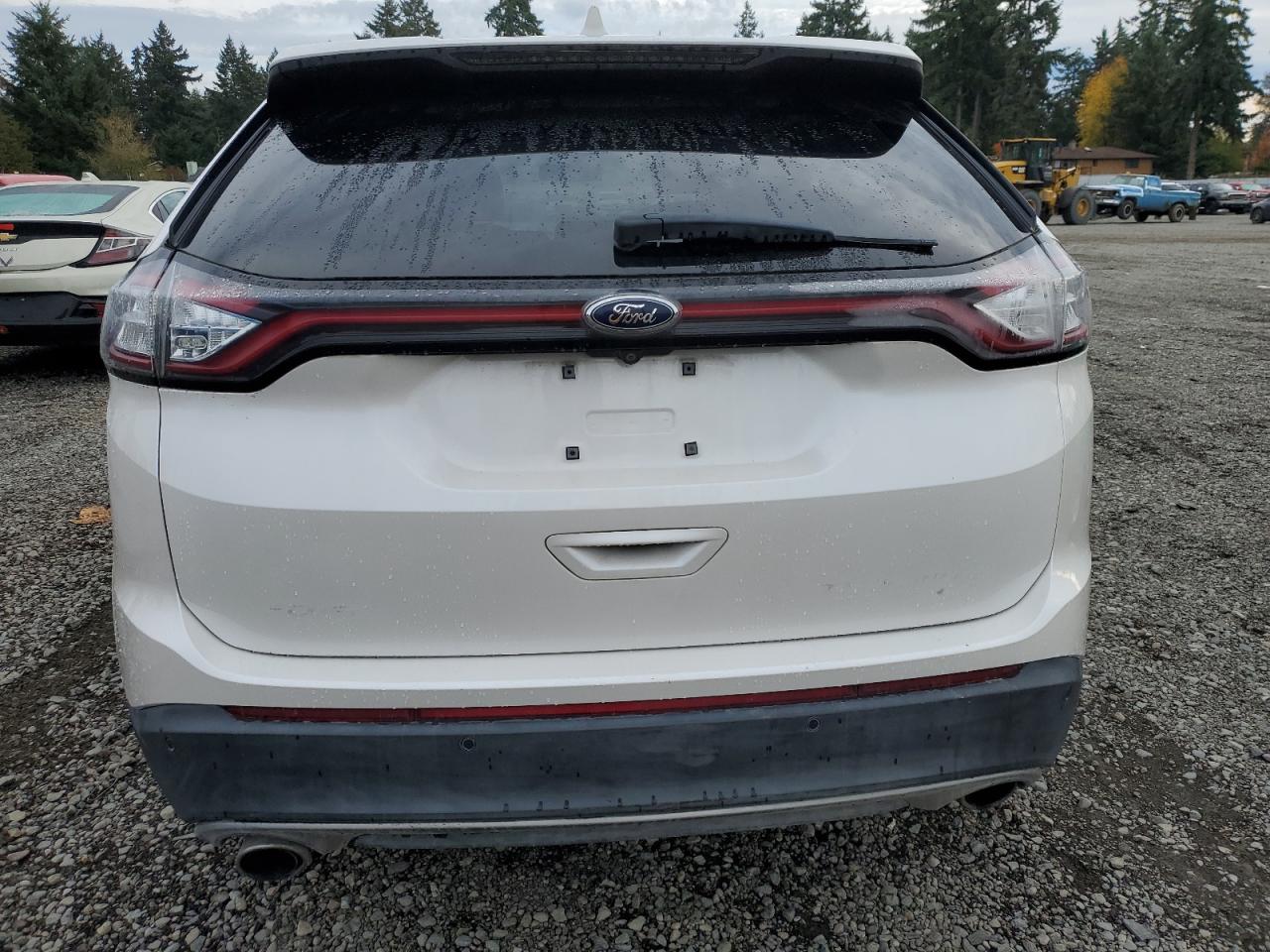 FORD EDGE TITANIUM