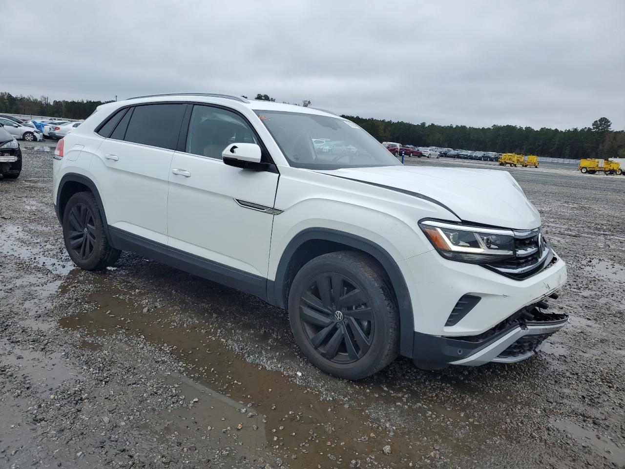 VOLKSWAGEN ATLAS CROSS SPORT SE