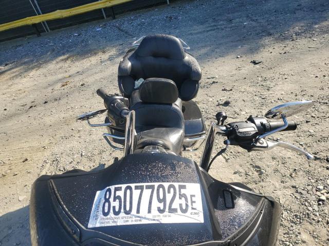 2017 HARLEY-DAVIDSON FLTRU ROAD GLIDE ULTRA 1HD1KGD11HB688275