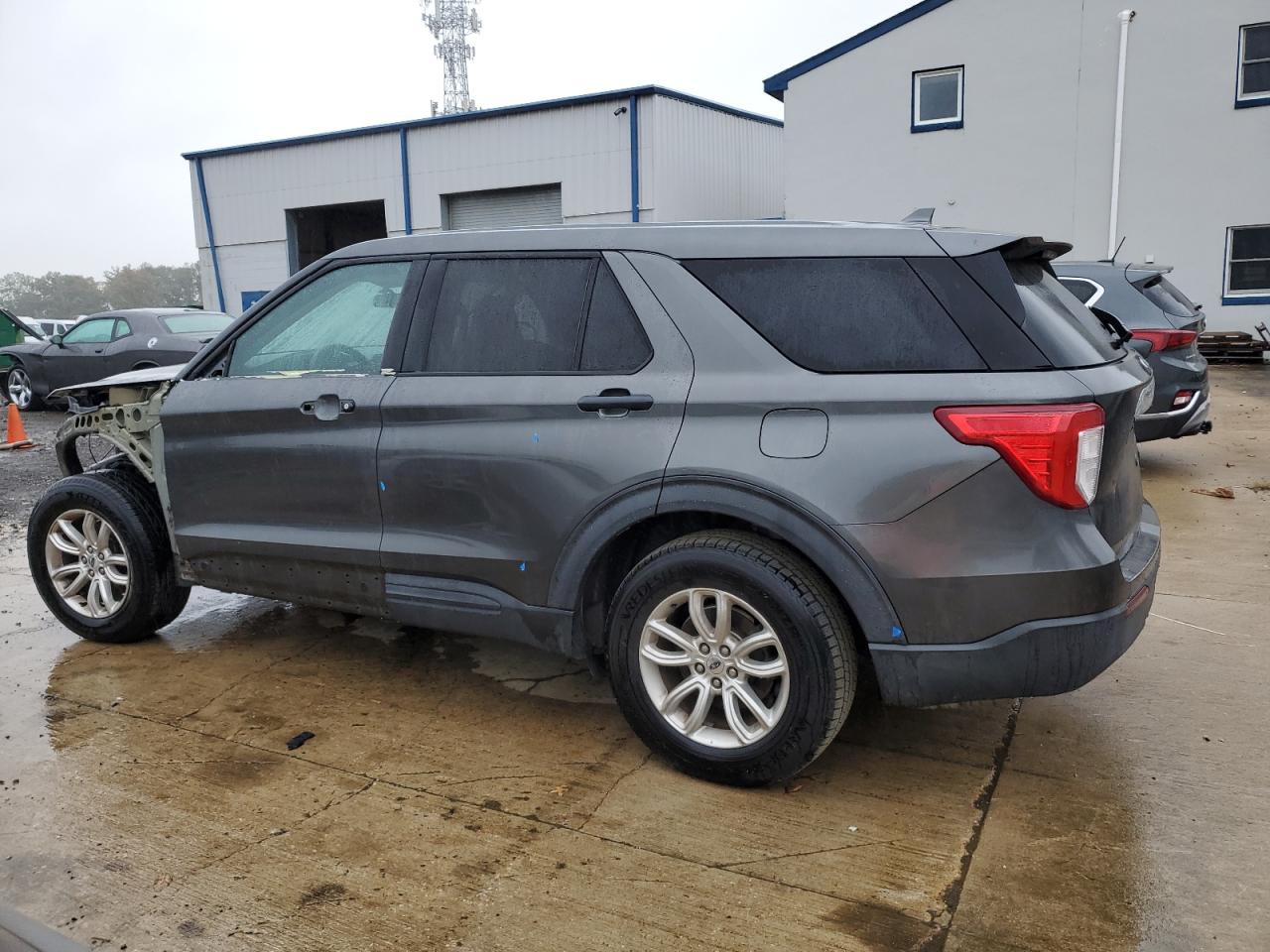FORD EXPLORER
