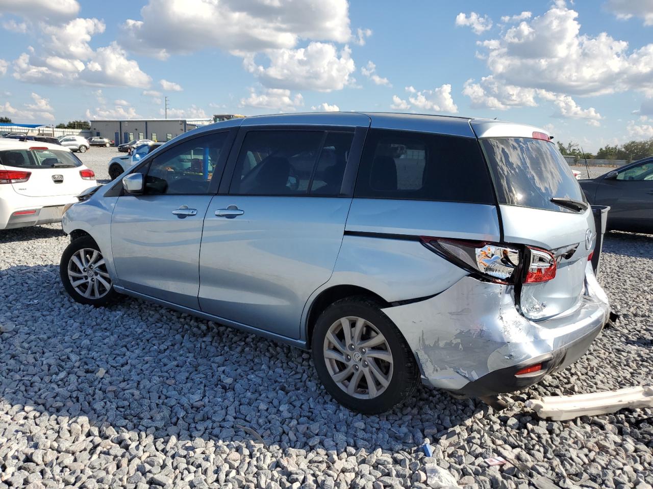 Lot #3311582781 2012 MAZDA 5