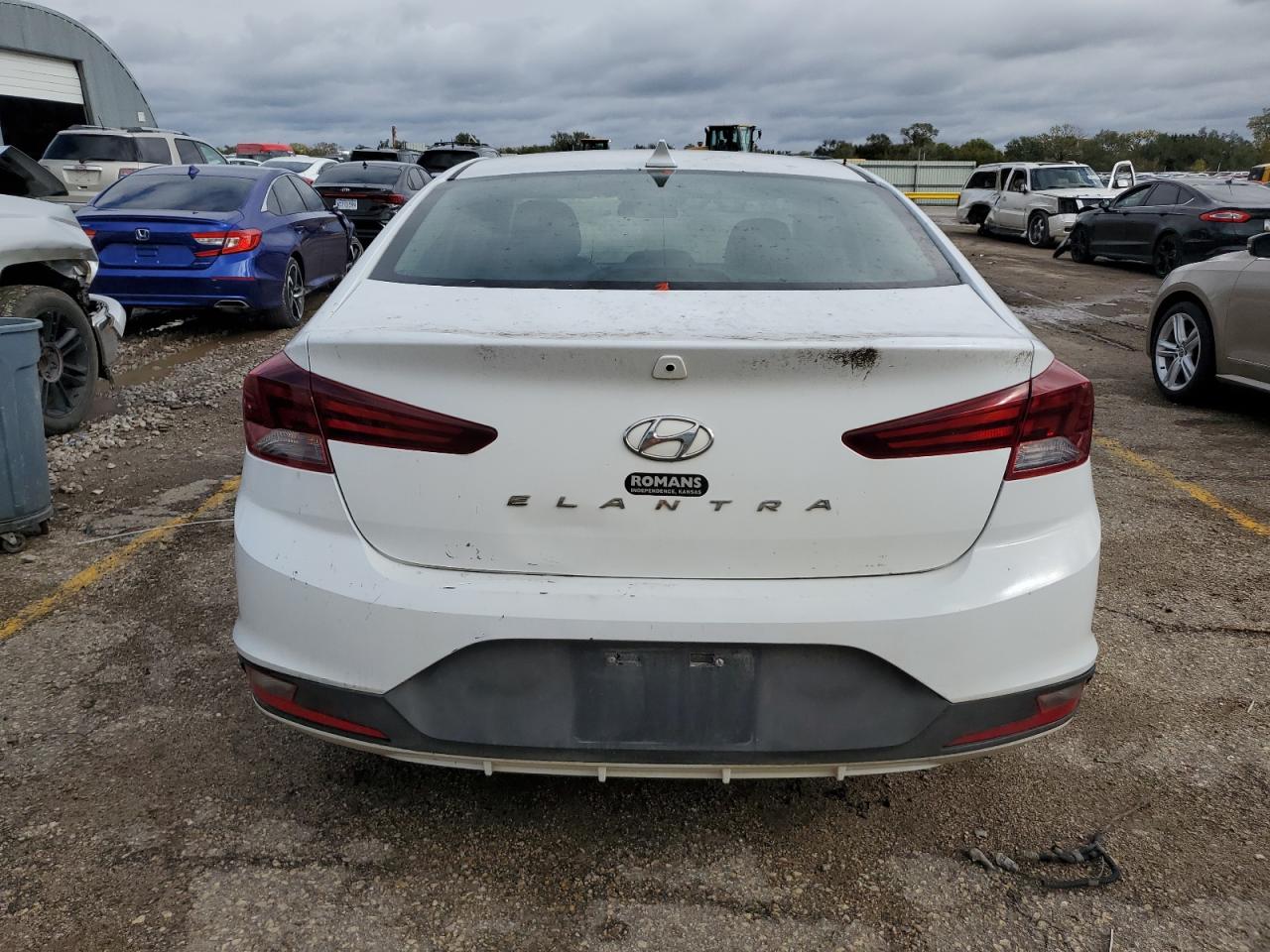 Lot #3303608934 2020 HYUNDAI ELANTRA SE