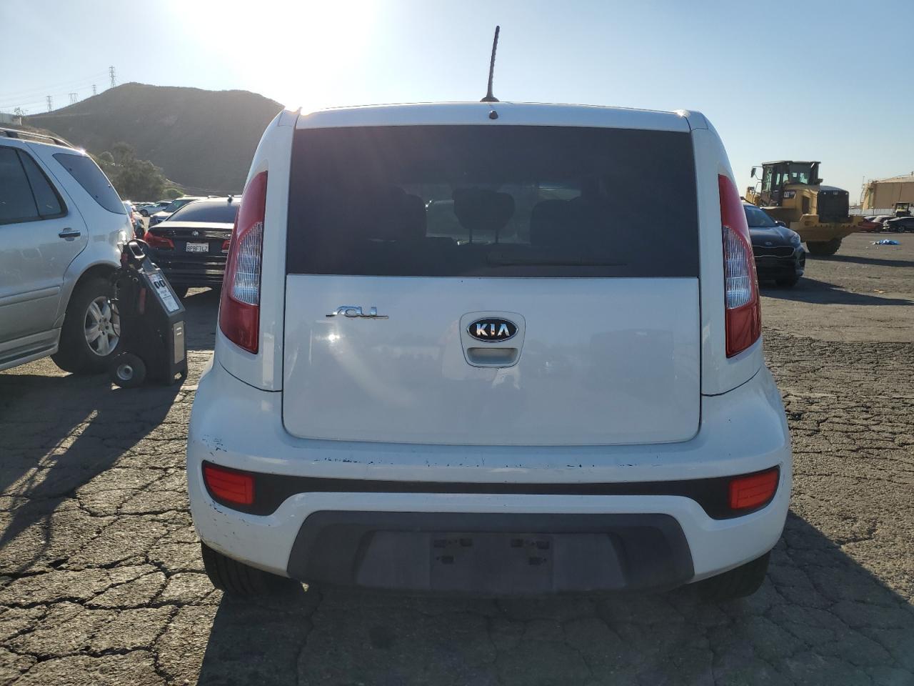KIA SOUL +