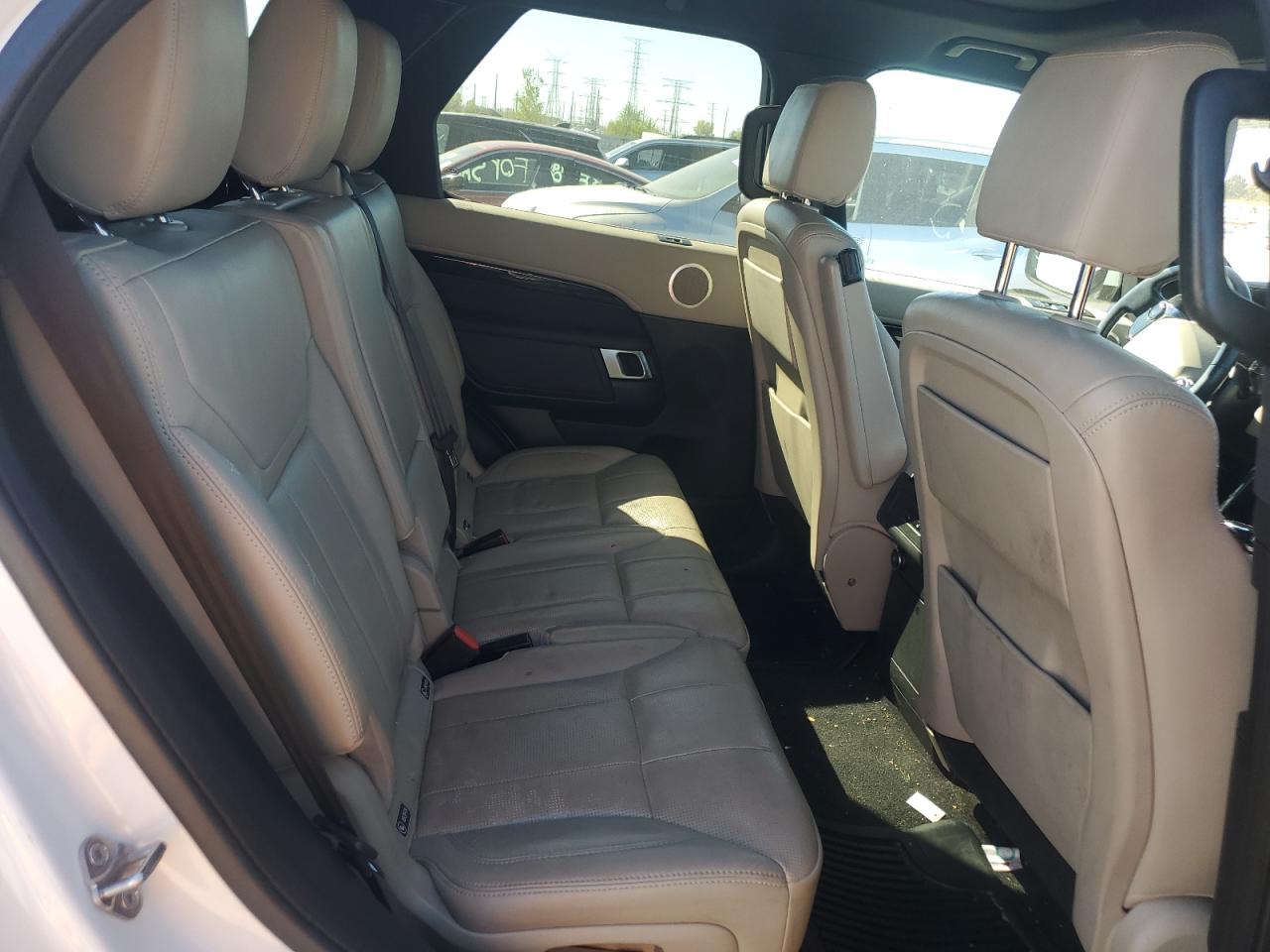 LAND ROVER DISCOVERY SE