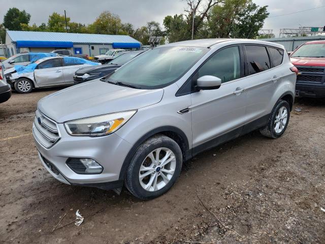 Global Auto Auctions: 2019 FORD ESCAPE SE