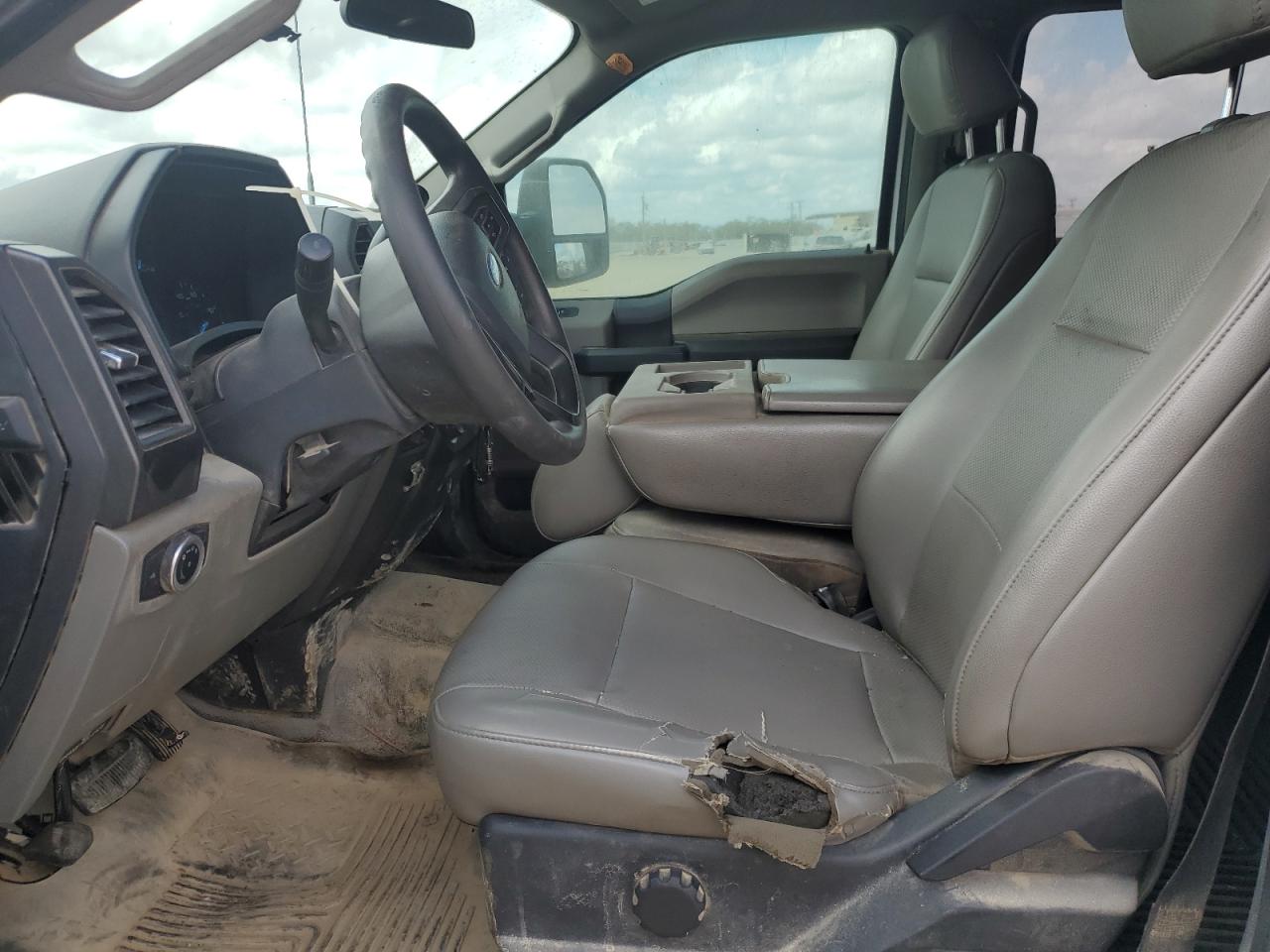 FORD F-250 SUPER DUTY