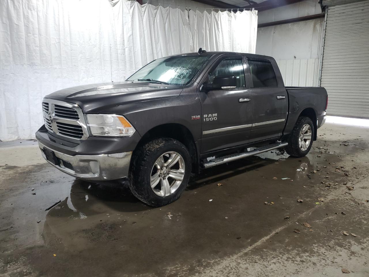 RAM 1500 SLT