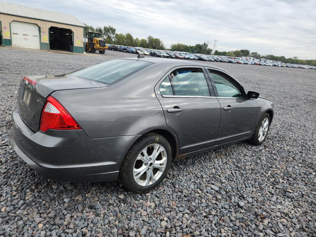 FORD FUSION SE