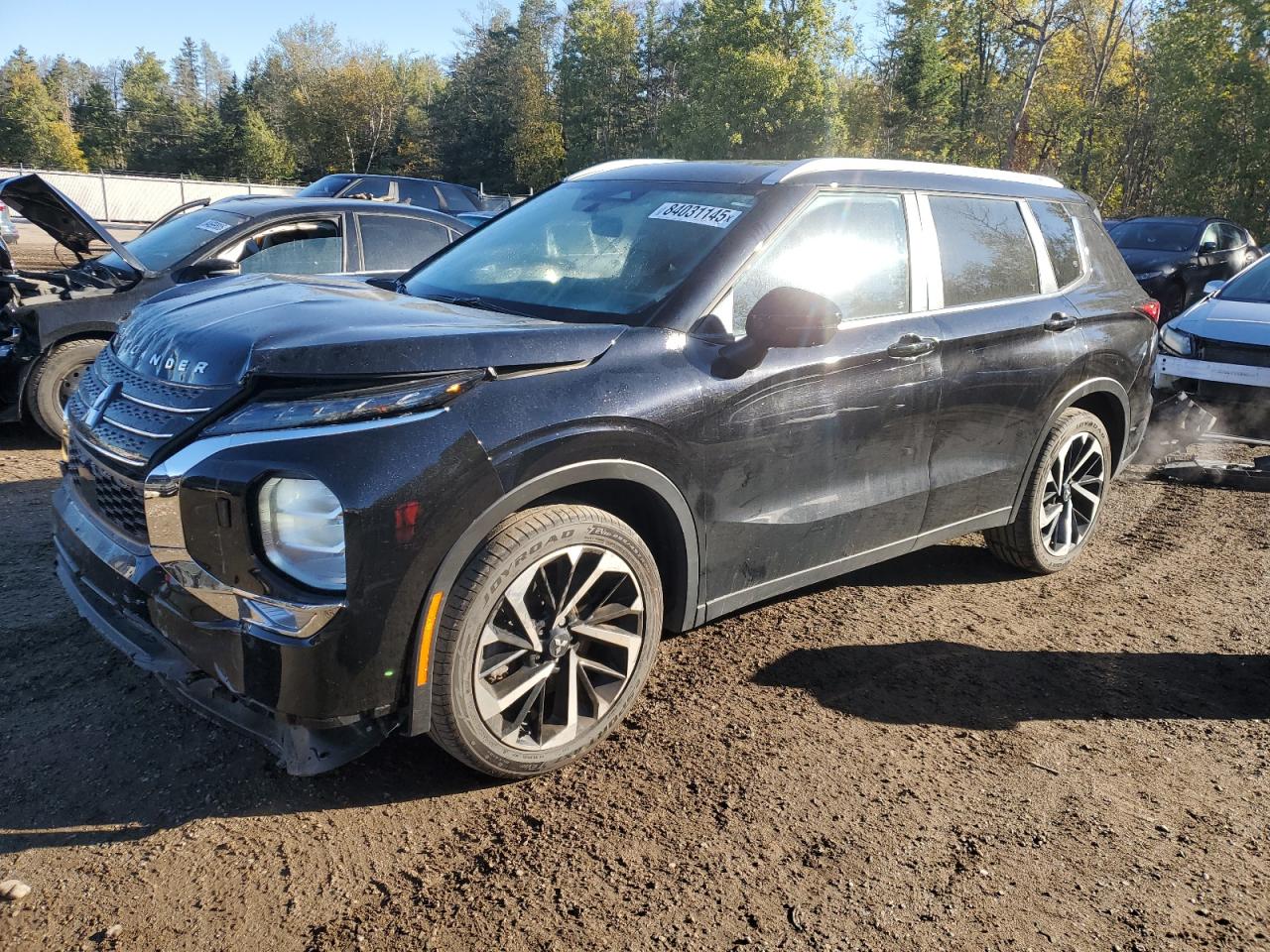 MITSUBISHI OUTLANDER SE