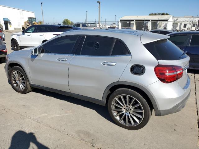 2018 MERCEDES-BENZ GLA 250 4M WDCTG4GB4JJ436721