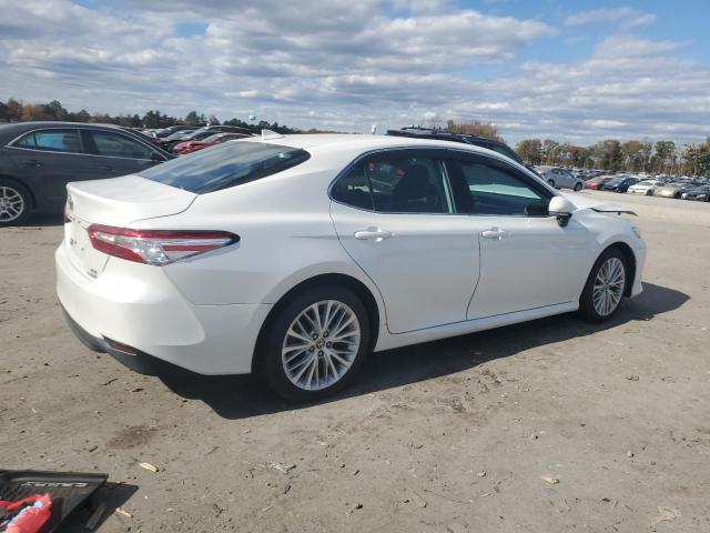2020 TOYOTA CAMRY XLE #3297975780