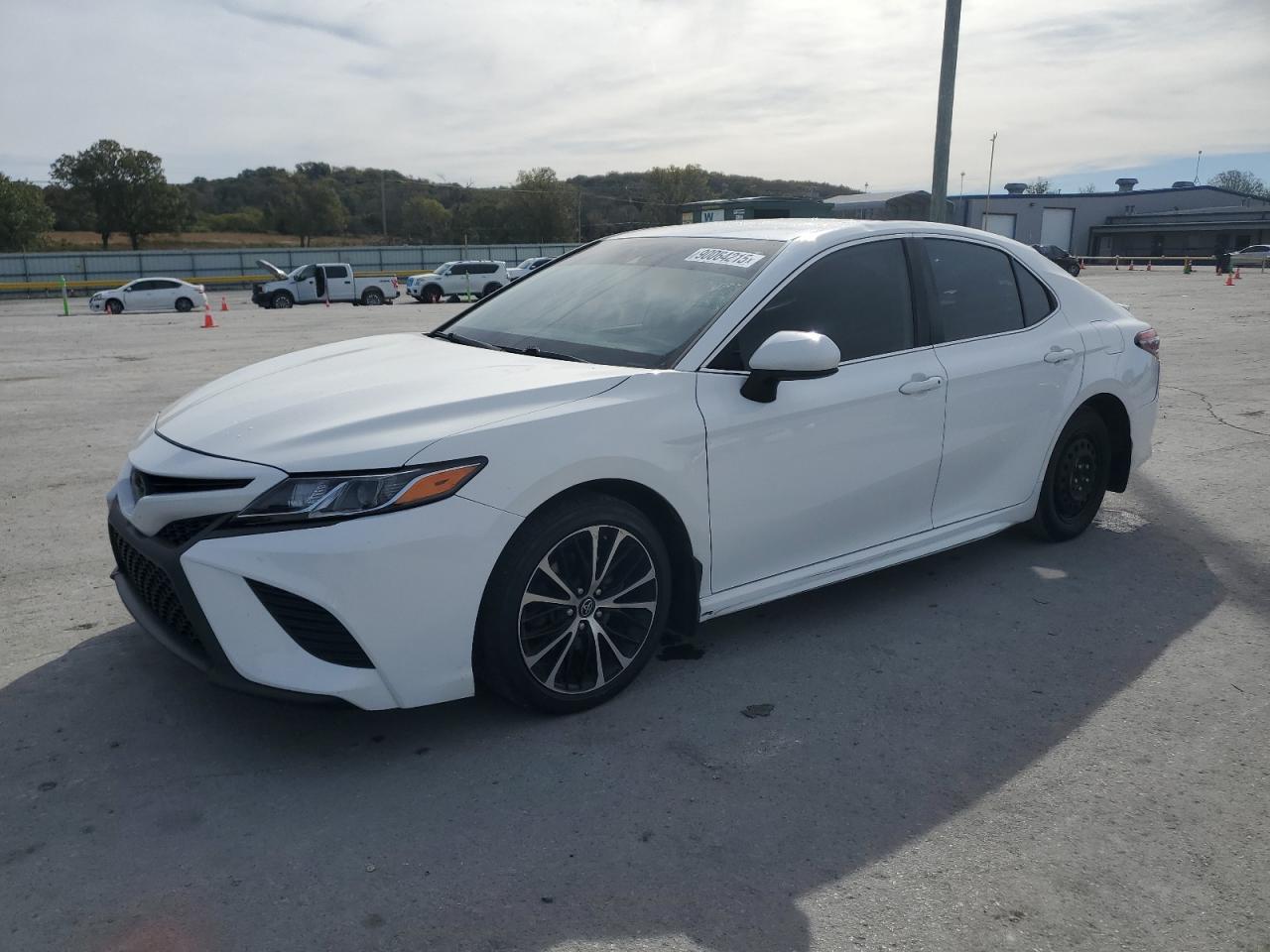 TOYOTA CAMRY L