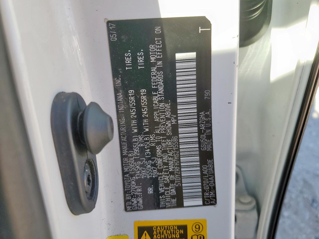 TOYOTA HIGHLANDER LIMITED