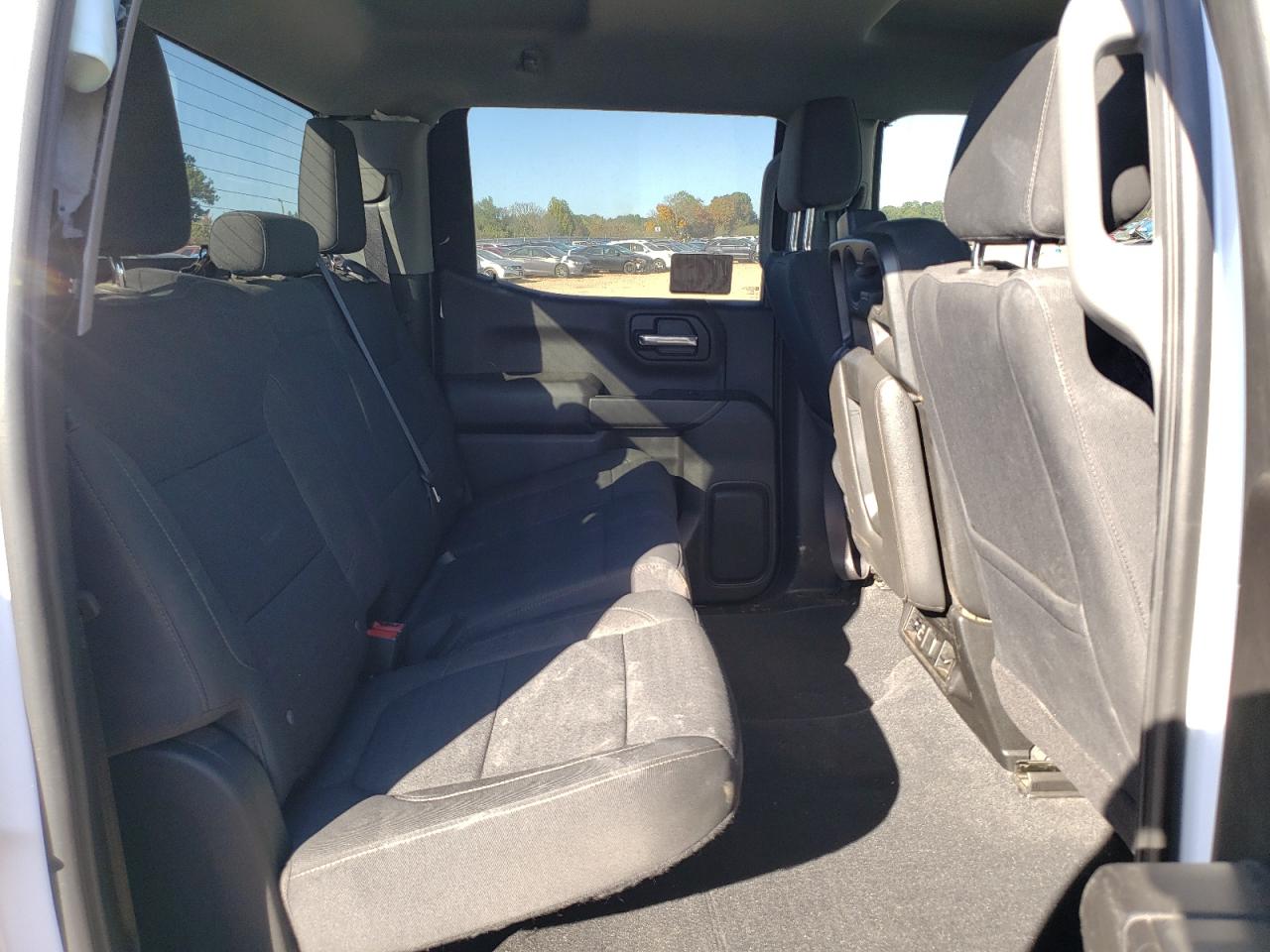 Lot #3296902824 2021 CHEVROLET SILVERADO K1500 LT