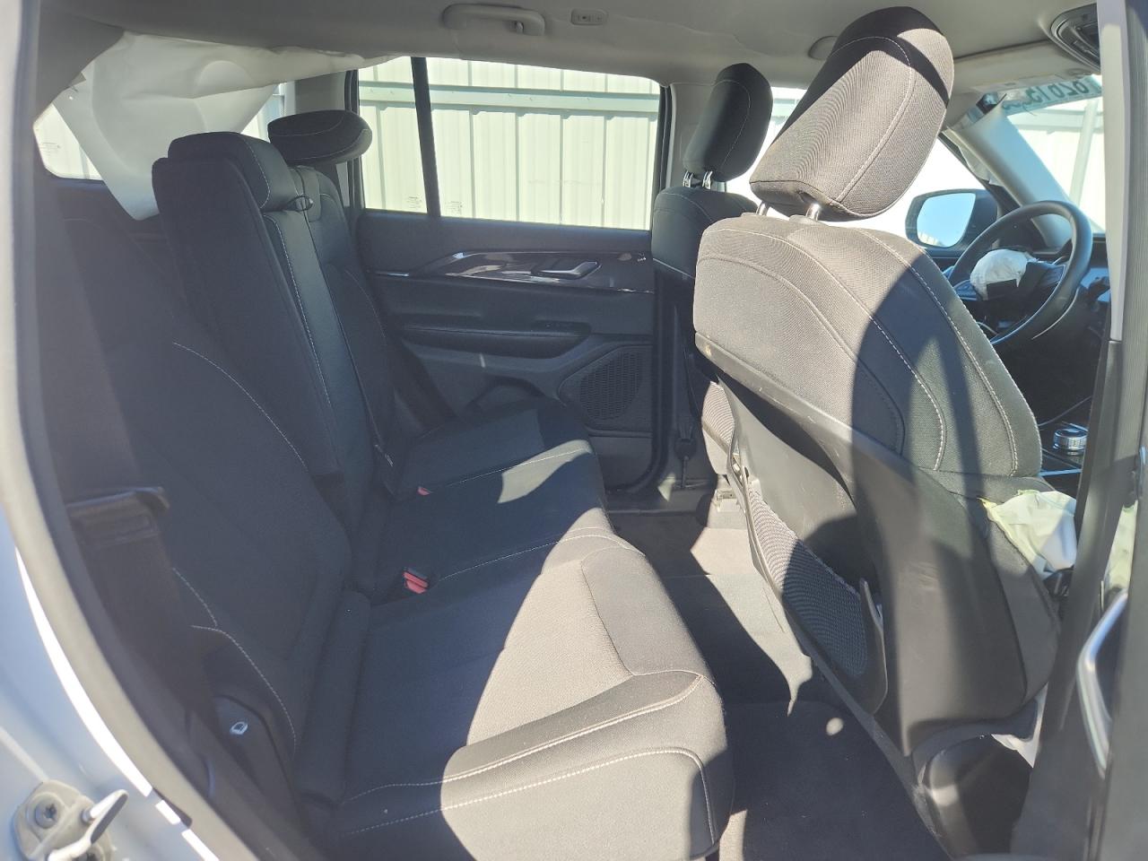 JEEP GRAND CHEROKEE LAREDO