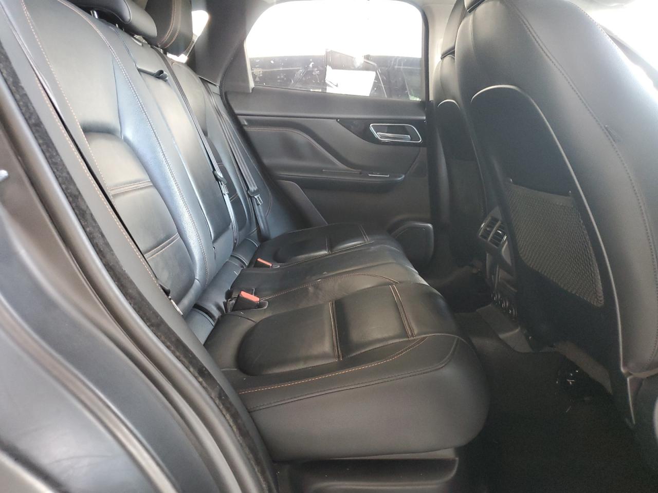 JAGUAR F-PACE PRESTIGE