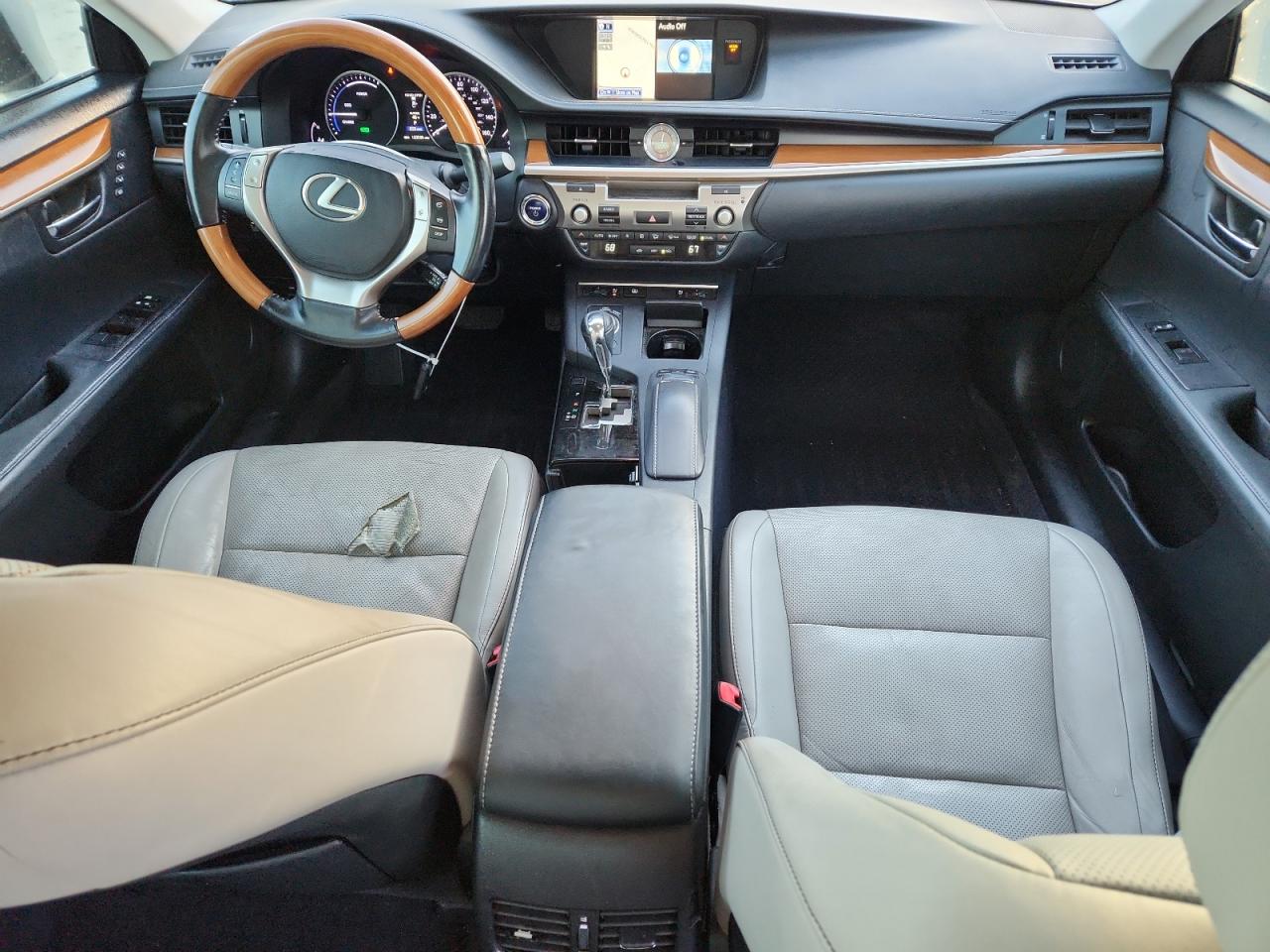 LEXUS ES 300H