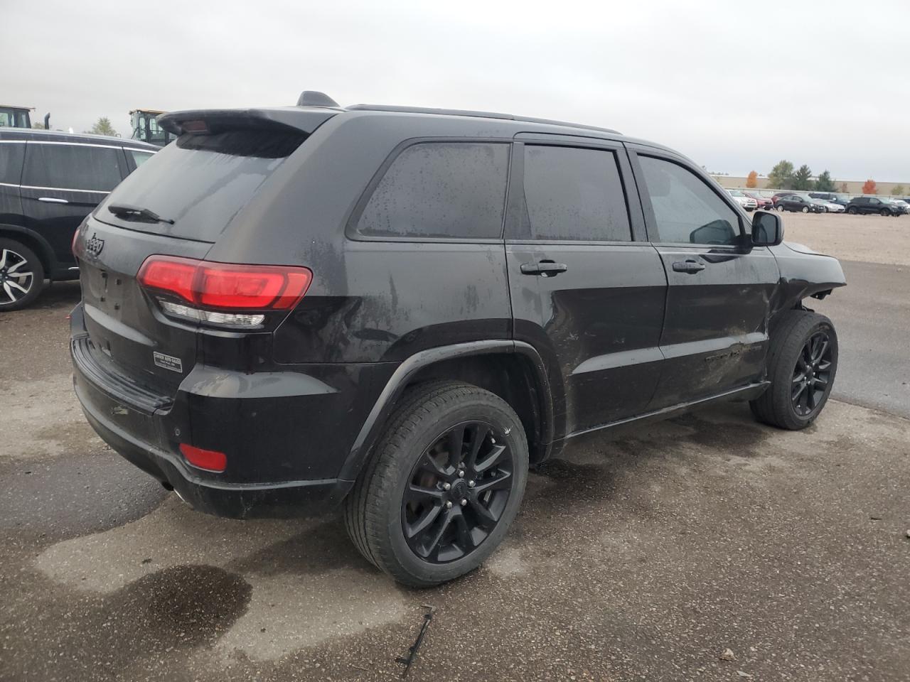 JEEP GRAND CHEROKEE LAREDO