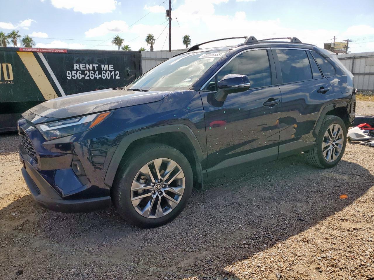 TOYOTA RAV4 XLE PREMIUM