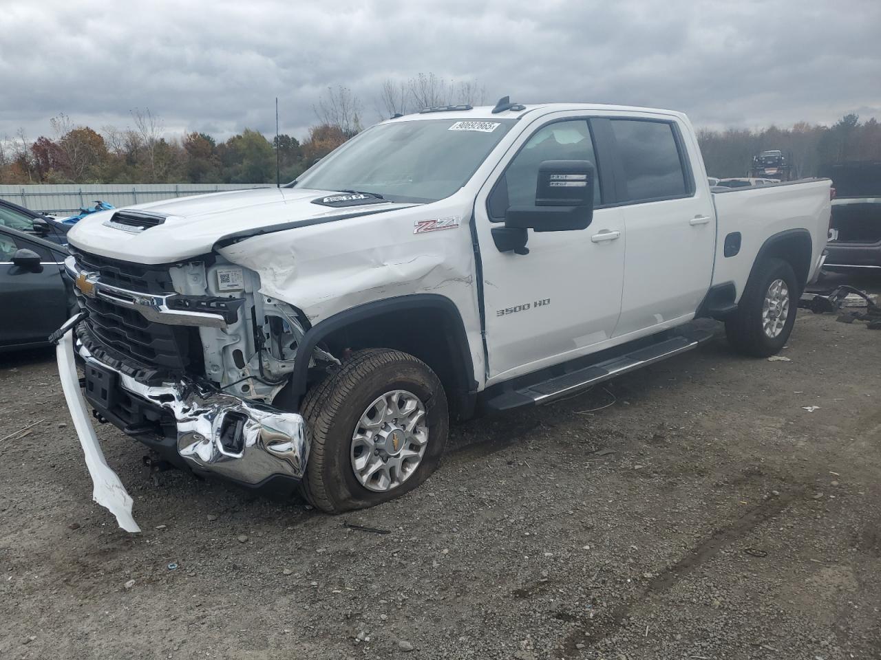 CHEVROLET SILVERADO K3500 LT