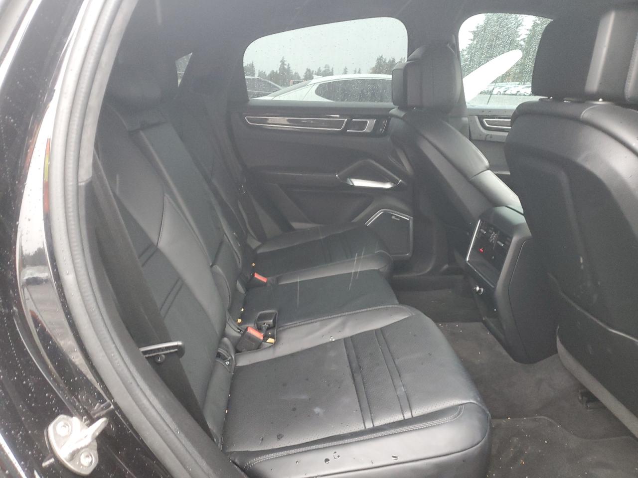 PORSCHE CAYENNE TURBO S E HYBRID COUPE