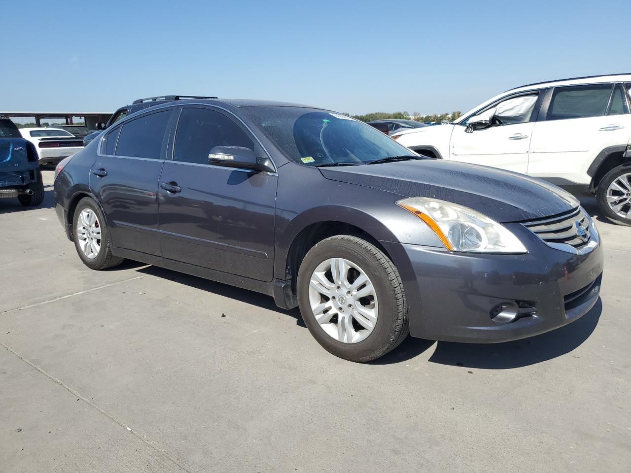 NISSAN ALTIMA BASE