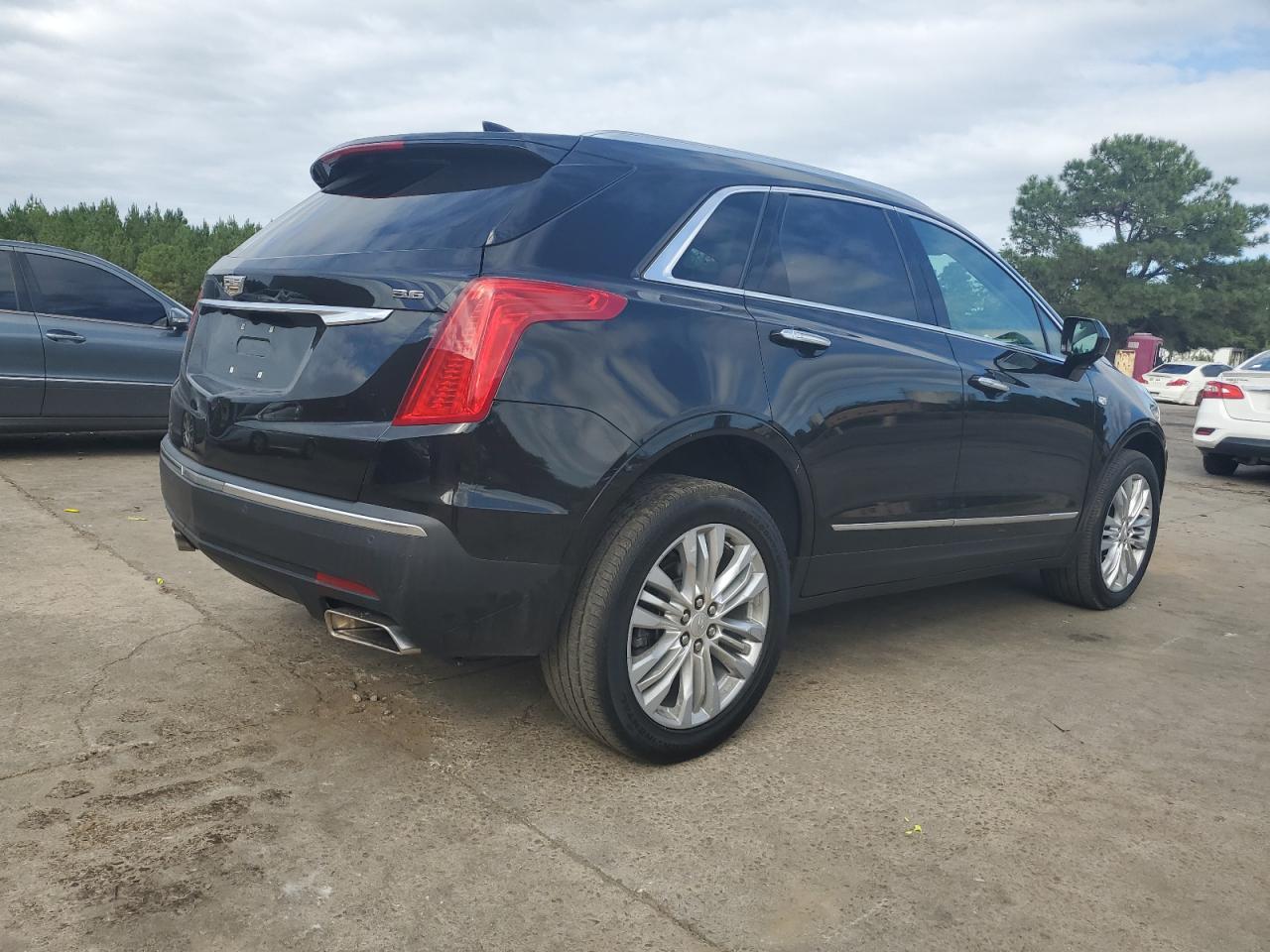 CADILLAC XT5 PREMIUM LUXURY