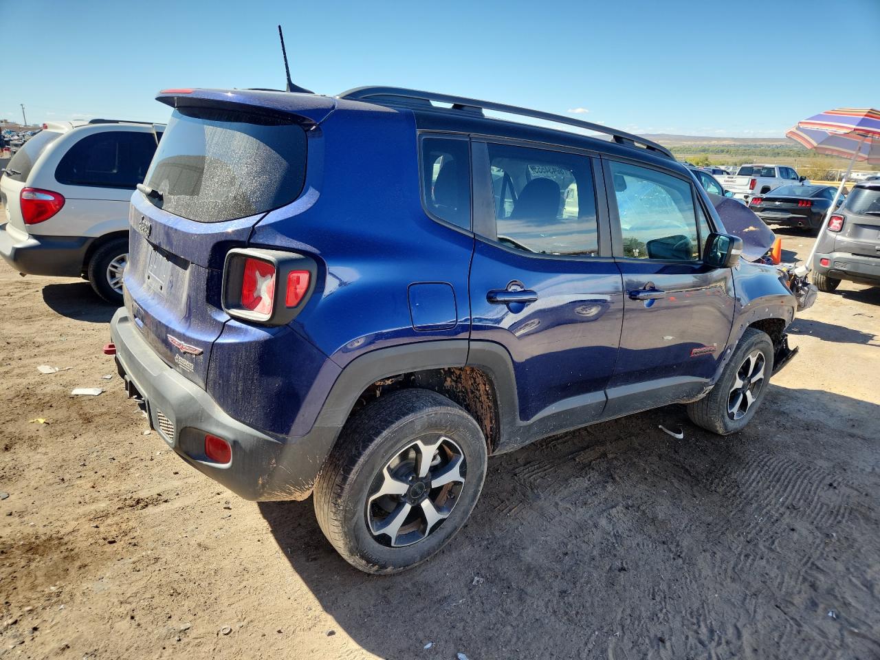 JEEP RENEGADE TRAILHAWK