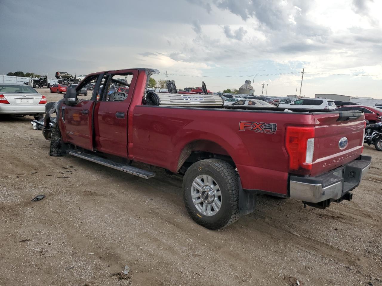 FORD F-250 SUPER DUTY