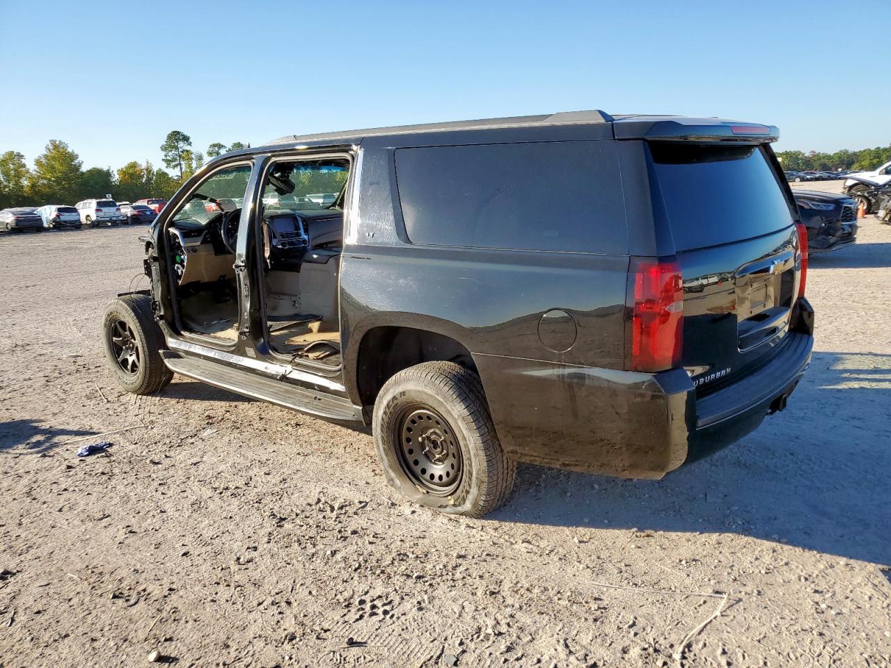 CHEVROLET SUBURBAN C1500 LT