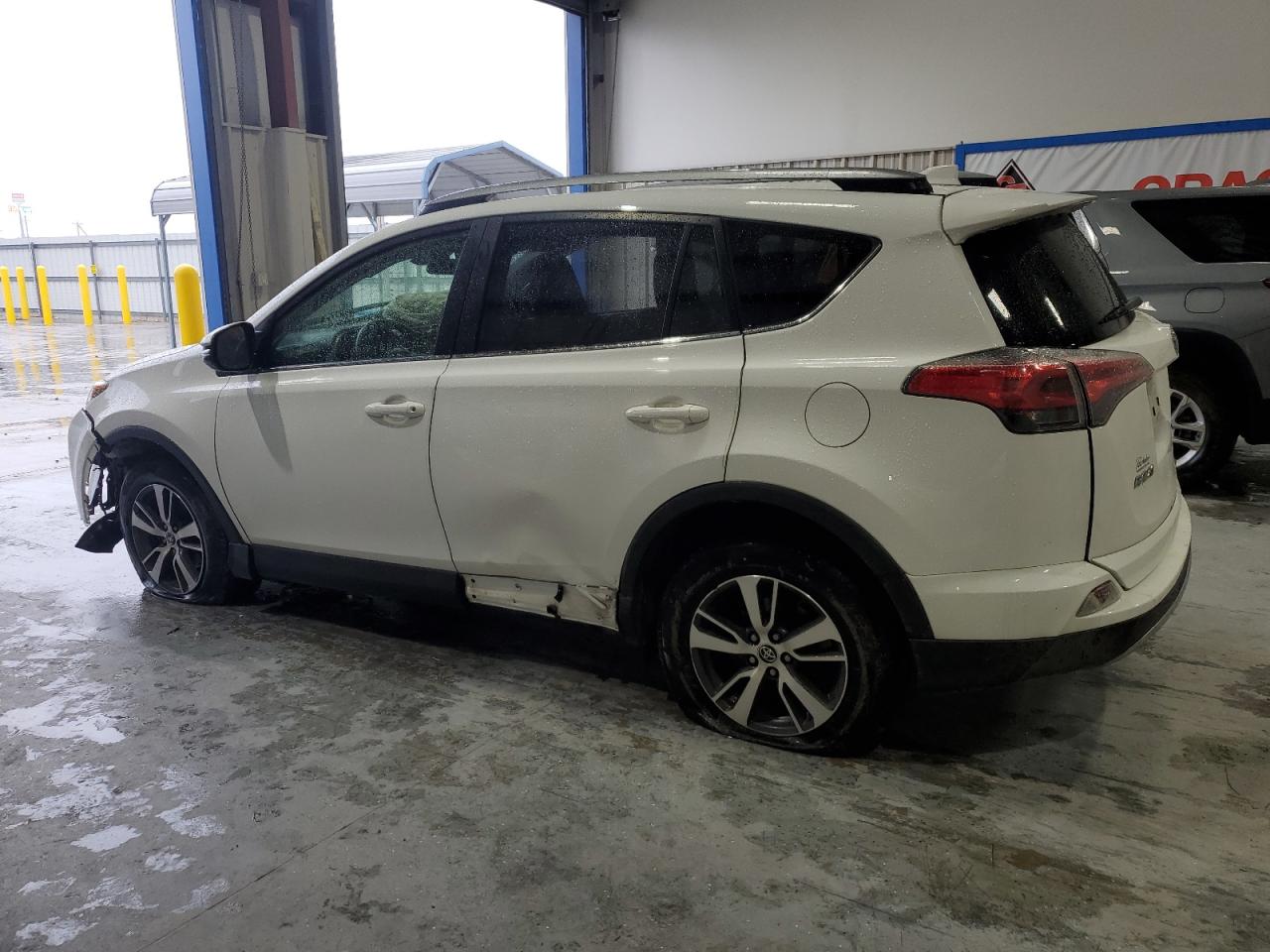TOYOTA RAV4 ADVENTURE