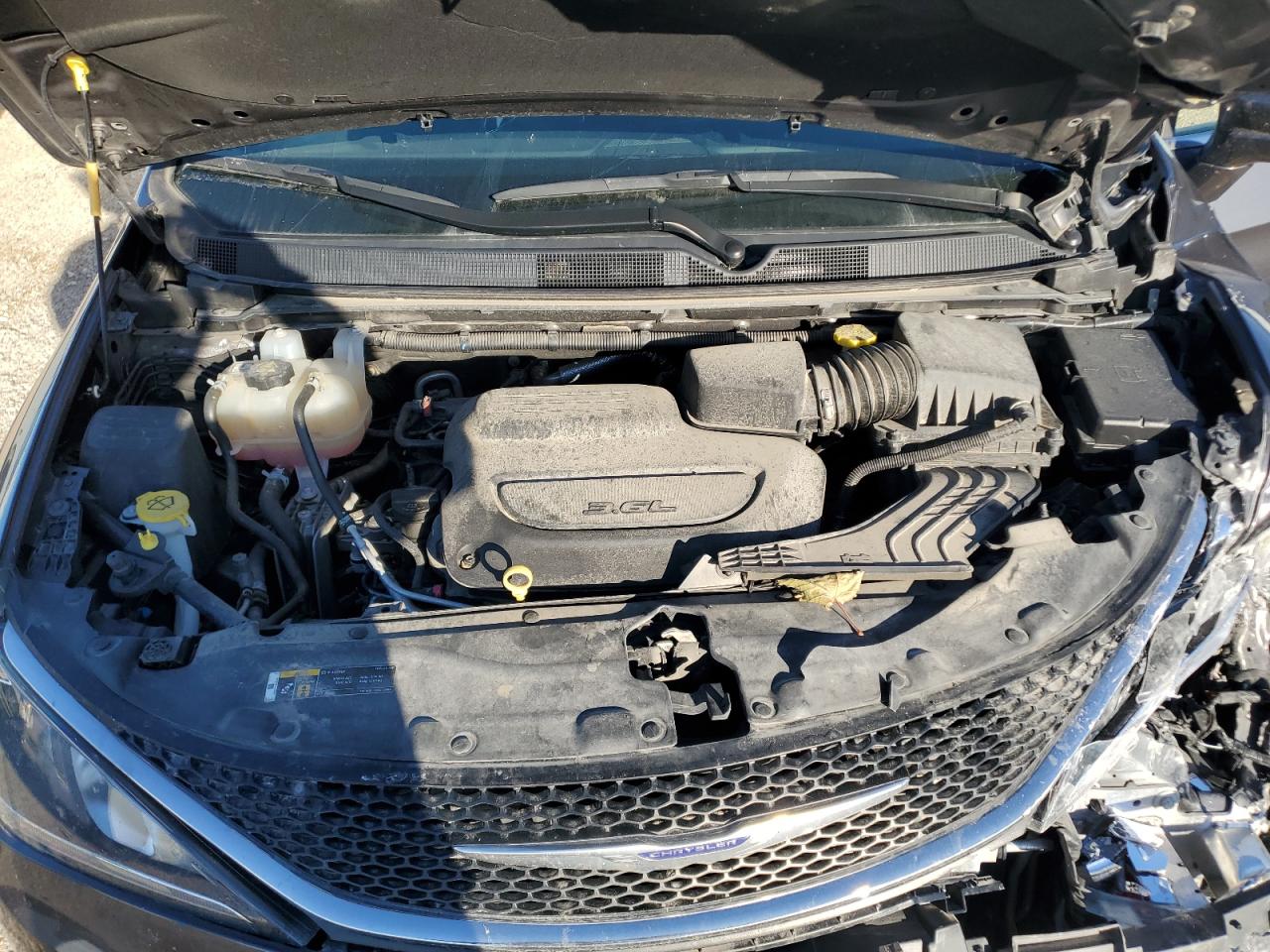 CHRYSLER PACIFICA TOURING