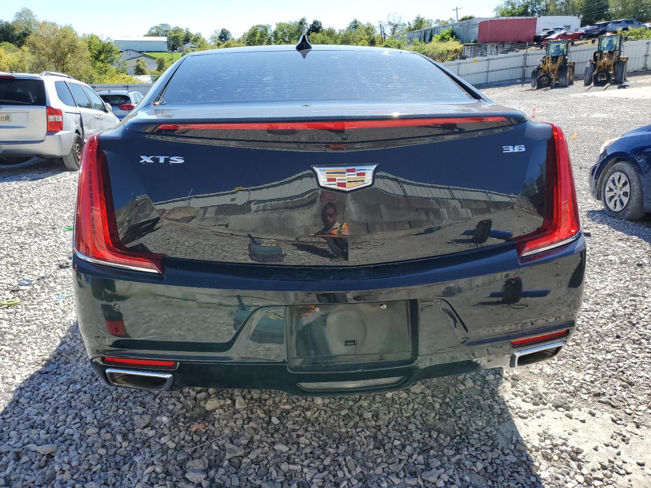 CADILLAC XTS LUXURY