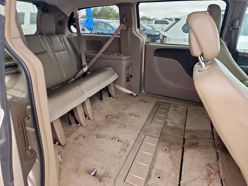 2014 CHRYSLER TOWN & COU #3278809615