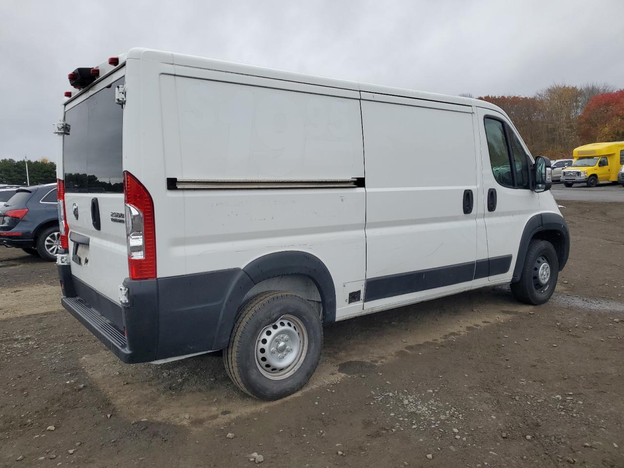 RAM PROMASTER 2500 STANDARD