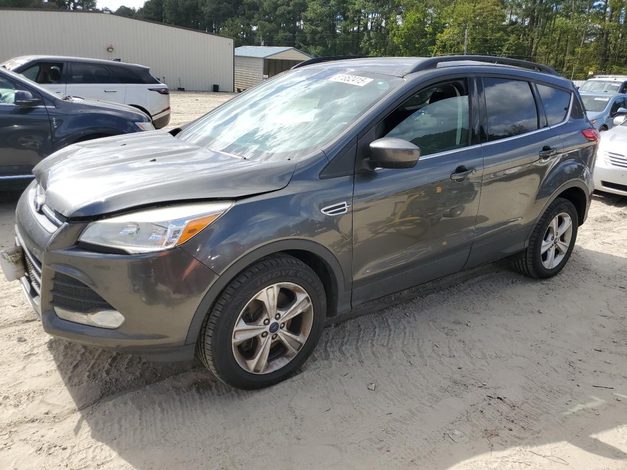 FORD ESCAPE SE