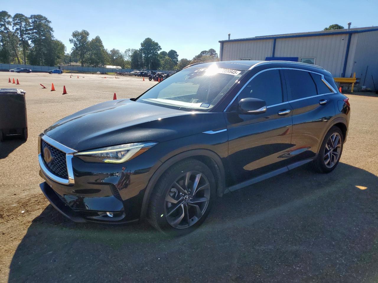 INFINITI QX50 ESSENTIAL