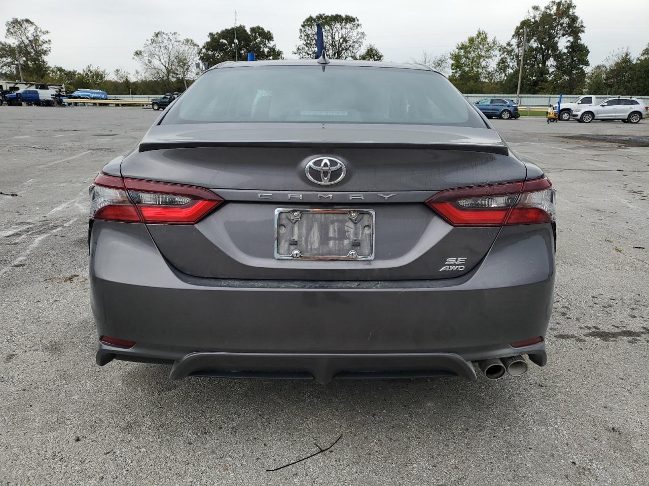 TOYOTA CAMRY SE NIGHT SHADE