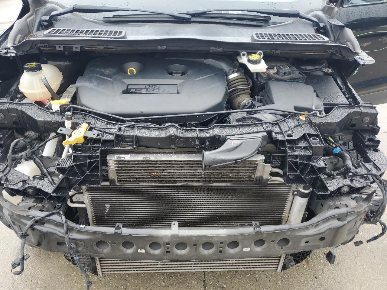 FORD ESCAPE TITANIUM