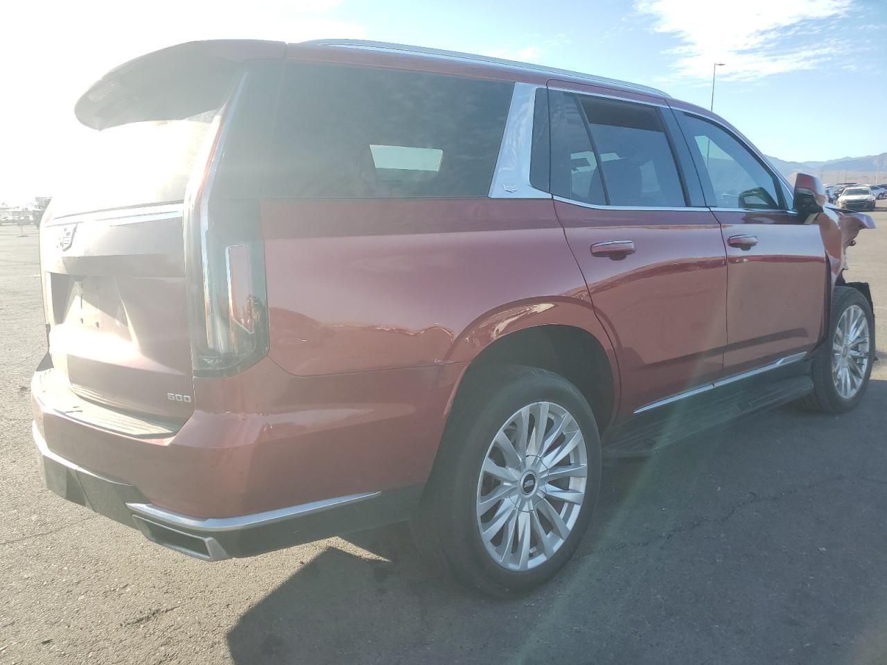 CADILLAC ESCALADE LUXURY