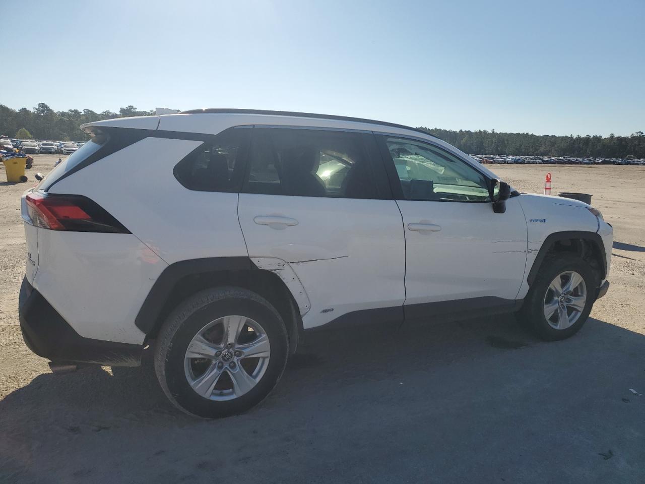 TOYOTA RAV4 LE