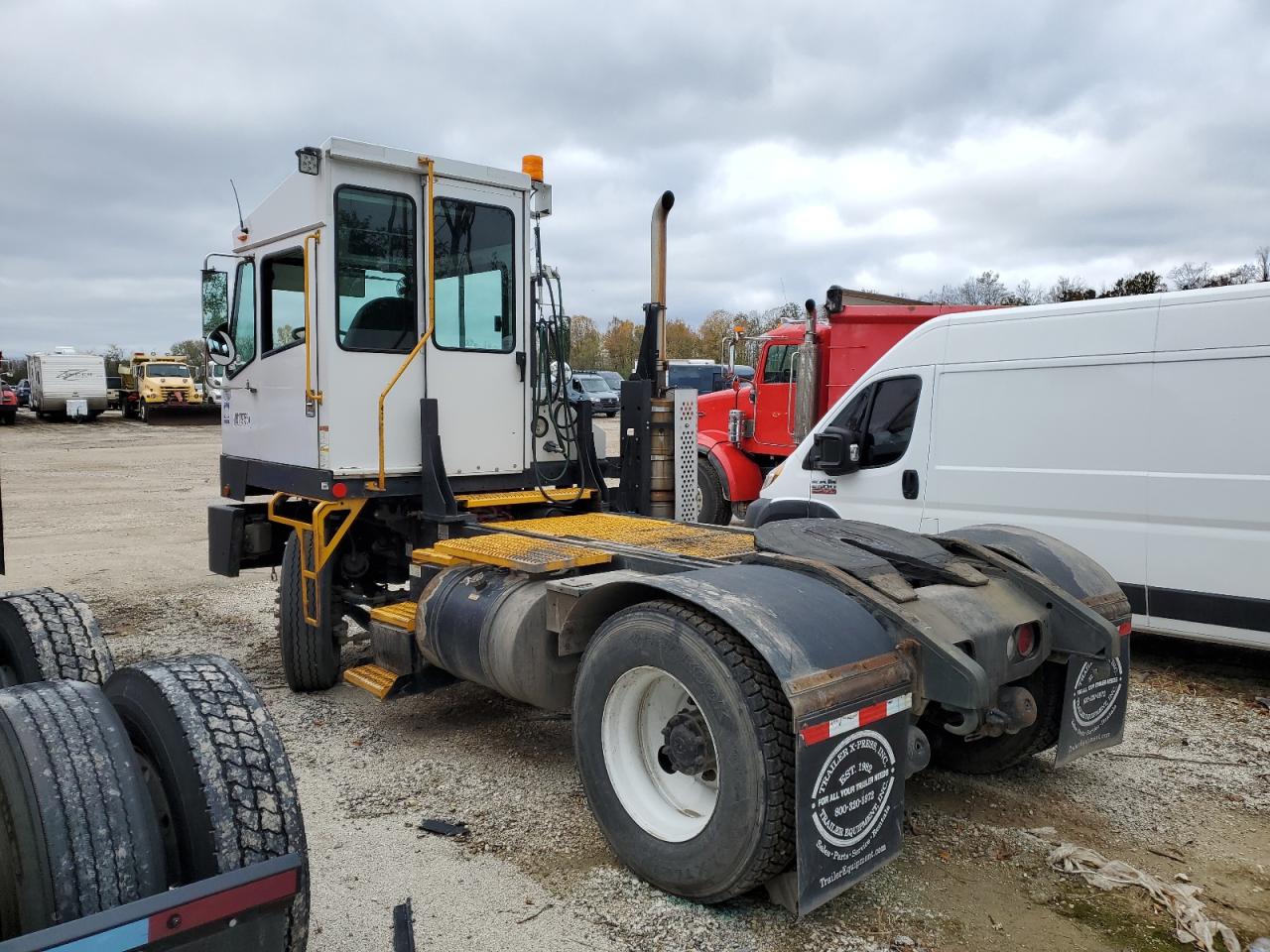 Lot #3280396316 2022 CAPACITY TJ5000